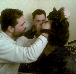 20100103212750-corta-unas.jpg